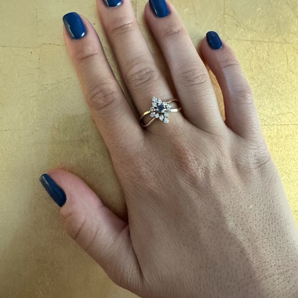 14K Yellow Gold Diamond and Sapphire Floral Halo Ring split band size 9 cocktail - Picture 3 of 8